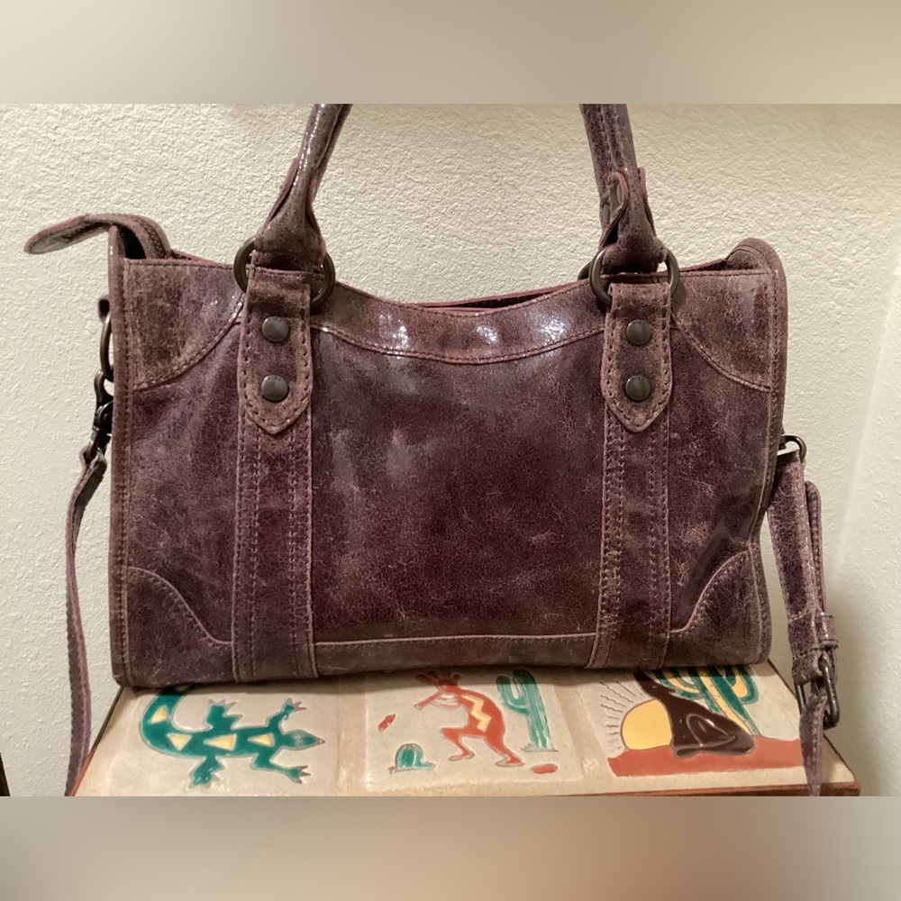 RARE Frye (Deborah) Studded Handbag with Wallet, Dusty Wine - Picture 4 of 16